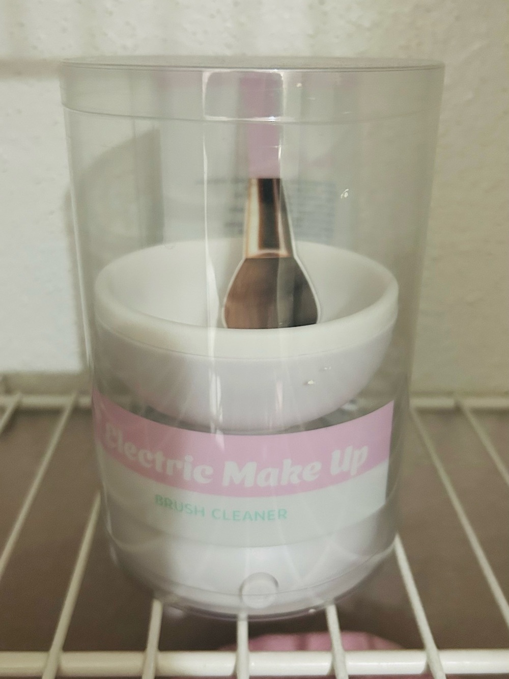 Electric makeup brush cleaner